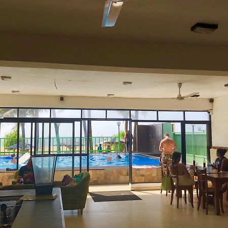 Lanka Beach Hotel Ettukala Eksteriør bilde