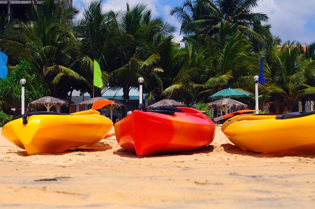 Lanka Beach Hotel Ettukala Eksteriør bilde