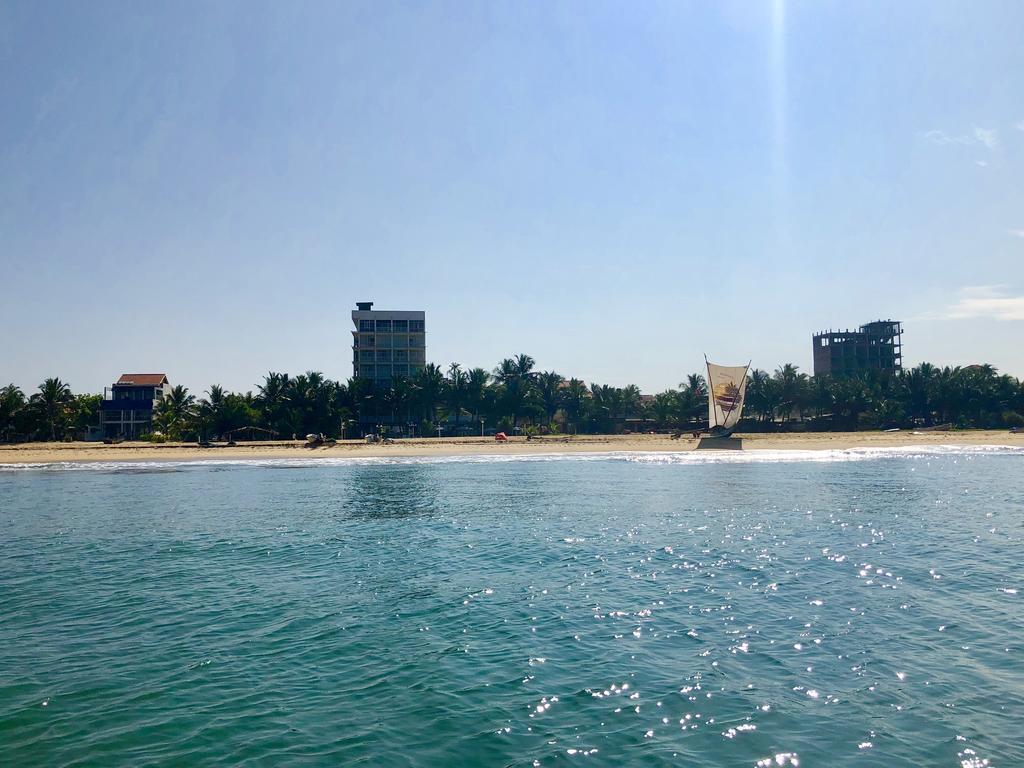Lanka Beach Hotel Ettukala Eksteriør bilde