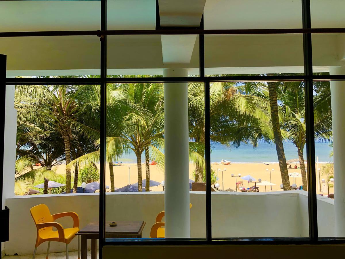 Lanka Beach Hotel Ettukala Eksteriør bilde