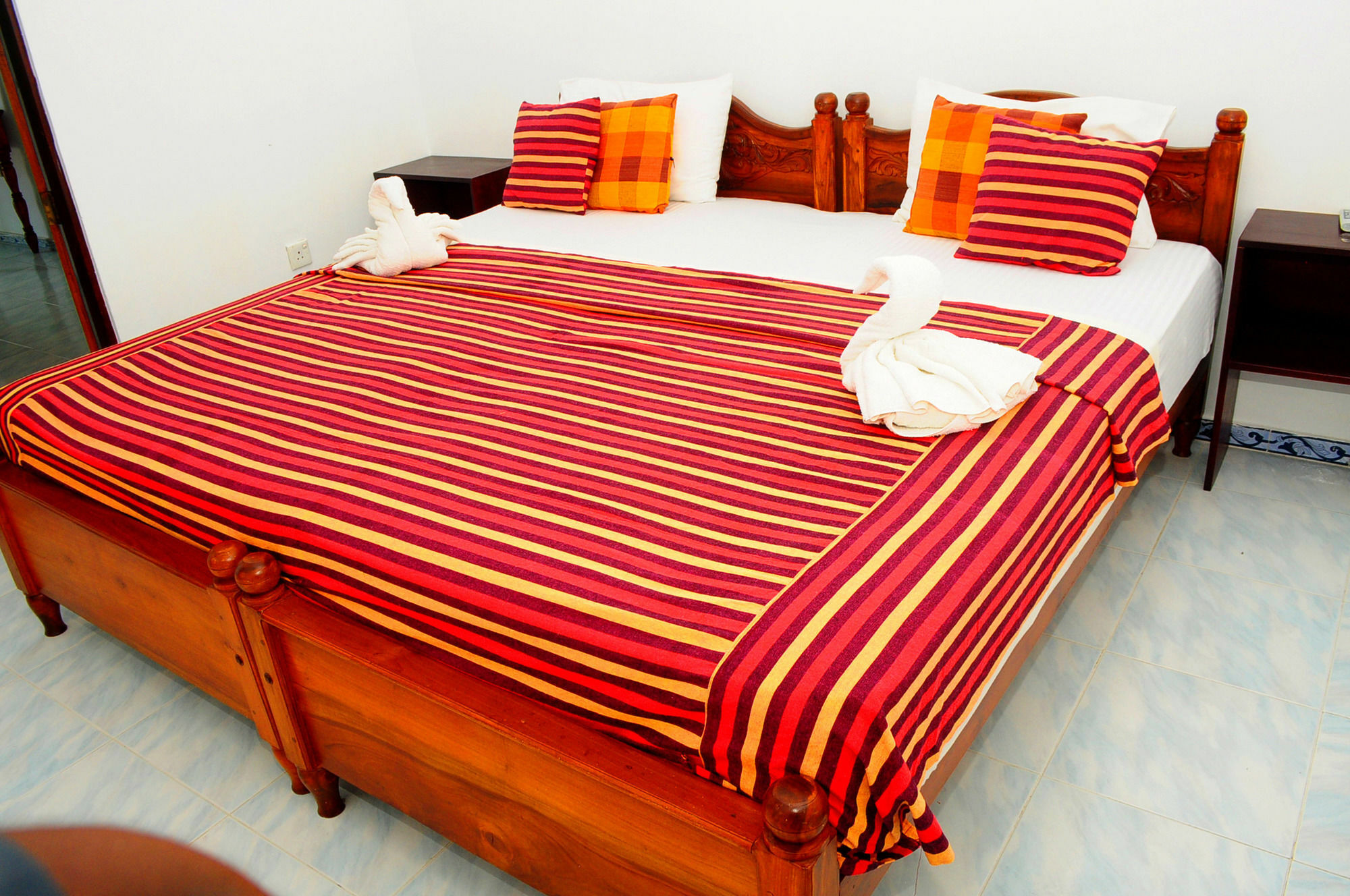 Lanka Beach Hotel Ettukala Eksteriør bilde